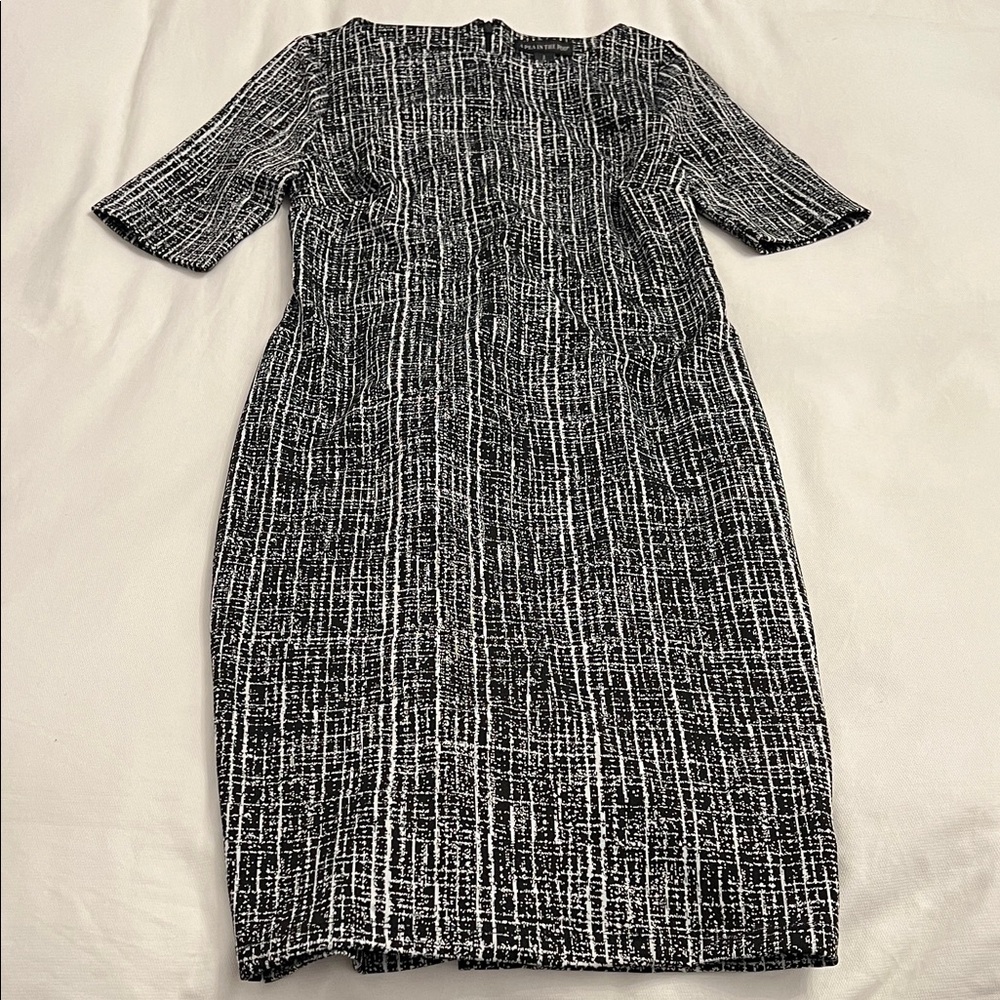 A Pea in the Pod Black and White Maternity Midi Dress Size Small